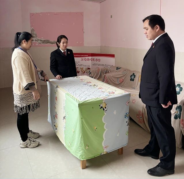 调查核实现场.jpg